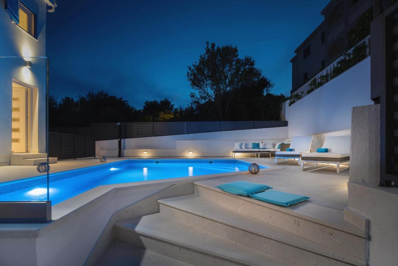 Villa Miholina - With Heated Swimming Pool Trogir Buitenkant foto