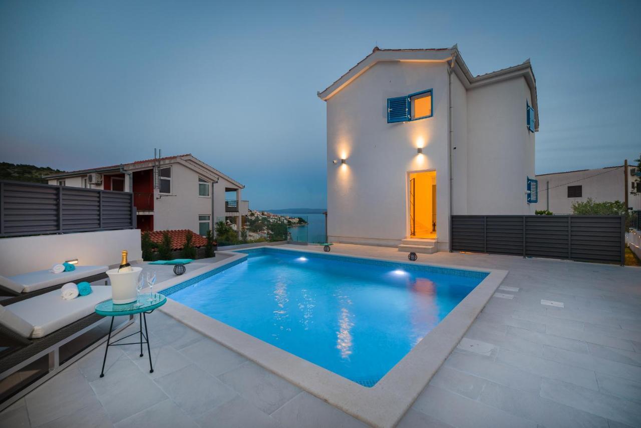 Villa Miholina - With Heated Swimming Pool Trogir Buitenkant foto